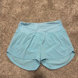 Lululemon Athletica 2.5” high rise speed up shorts